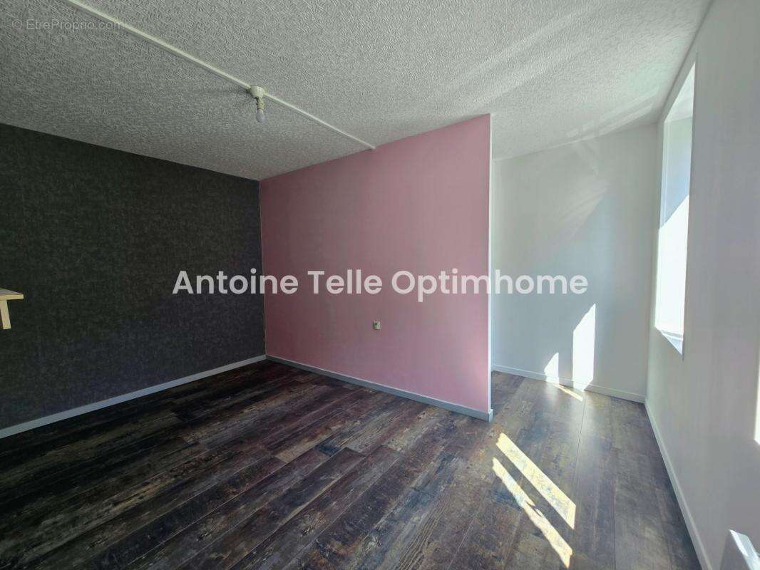 Le Cateau 59360 - Maison louée de 3 Chambres avec jardin - idéal investisseurs - photo 6