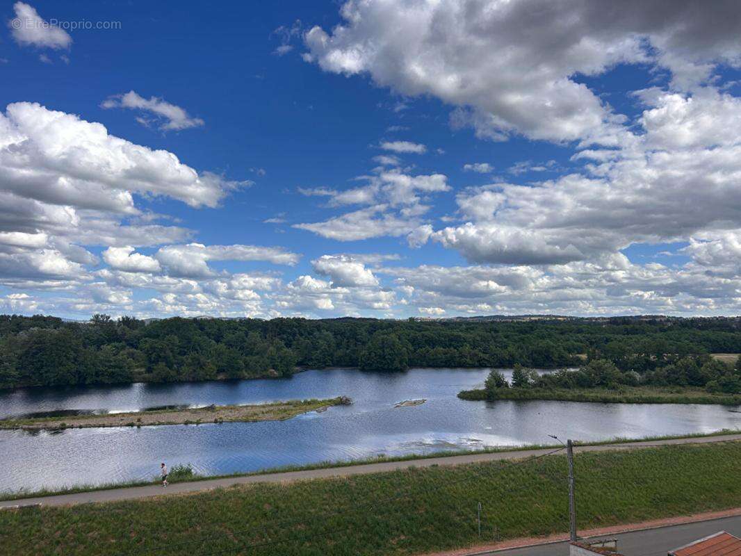 Exclusivité  appartement t2 en bord de loire - photo 5