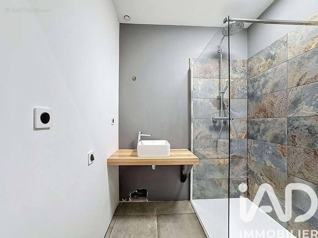 Photo 7 - Maison à MONTBAZIN