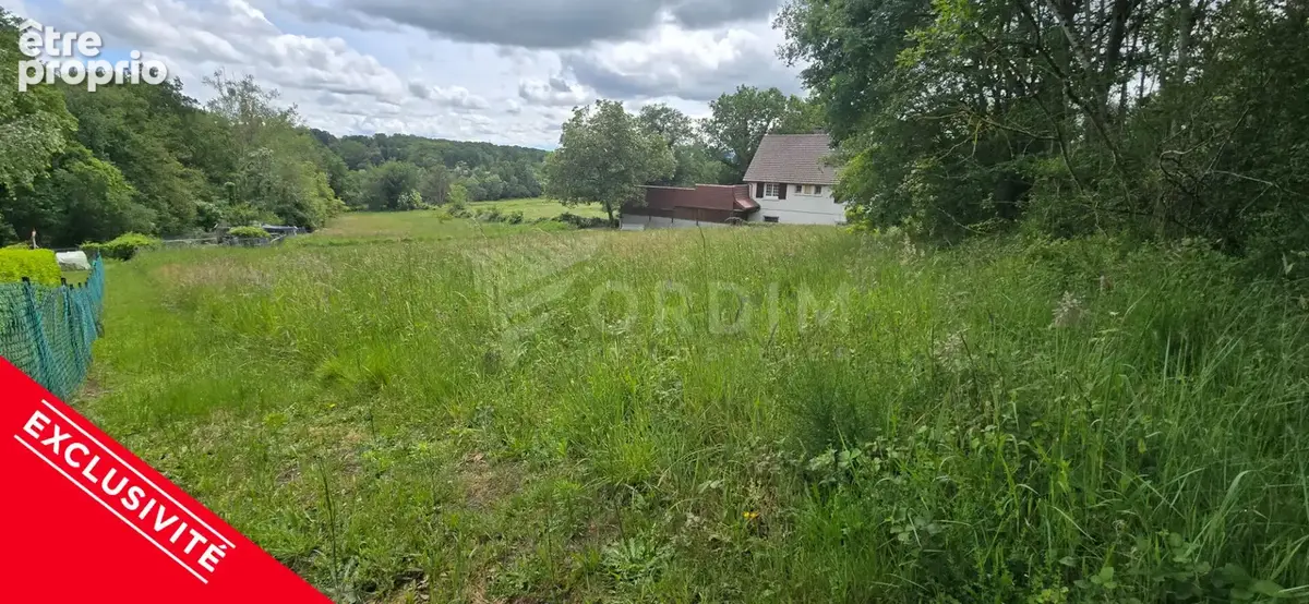 Terrain La Celle Sur Loire 1835 m2 - photo 1
