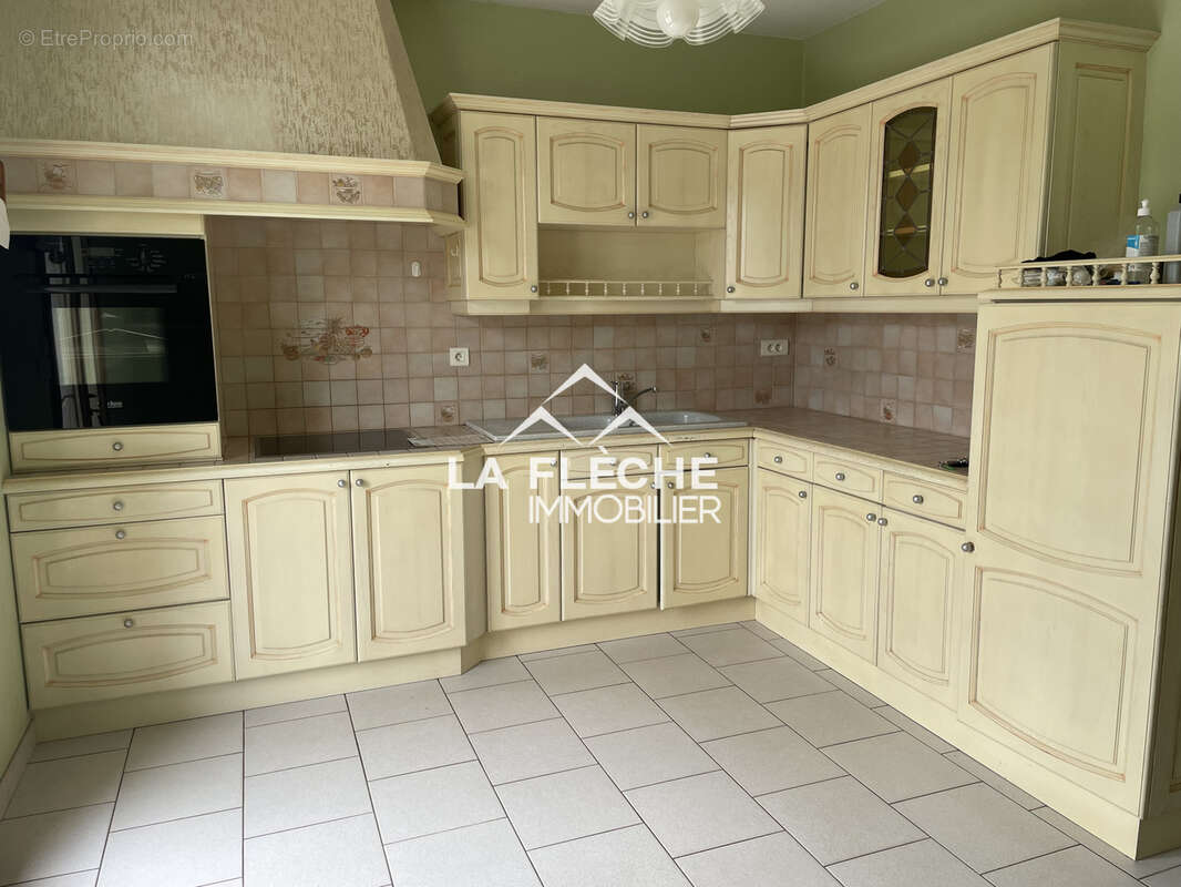 Maison au cœur du village - photo 6