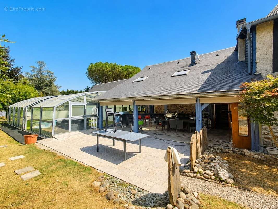 Demeure historique d'exception classée au patrimoine située aux portes des Pyrénées - photo 3