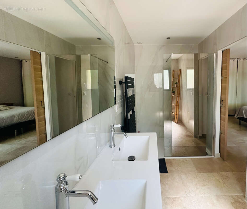 Maison à AIGUES-MORTES