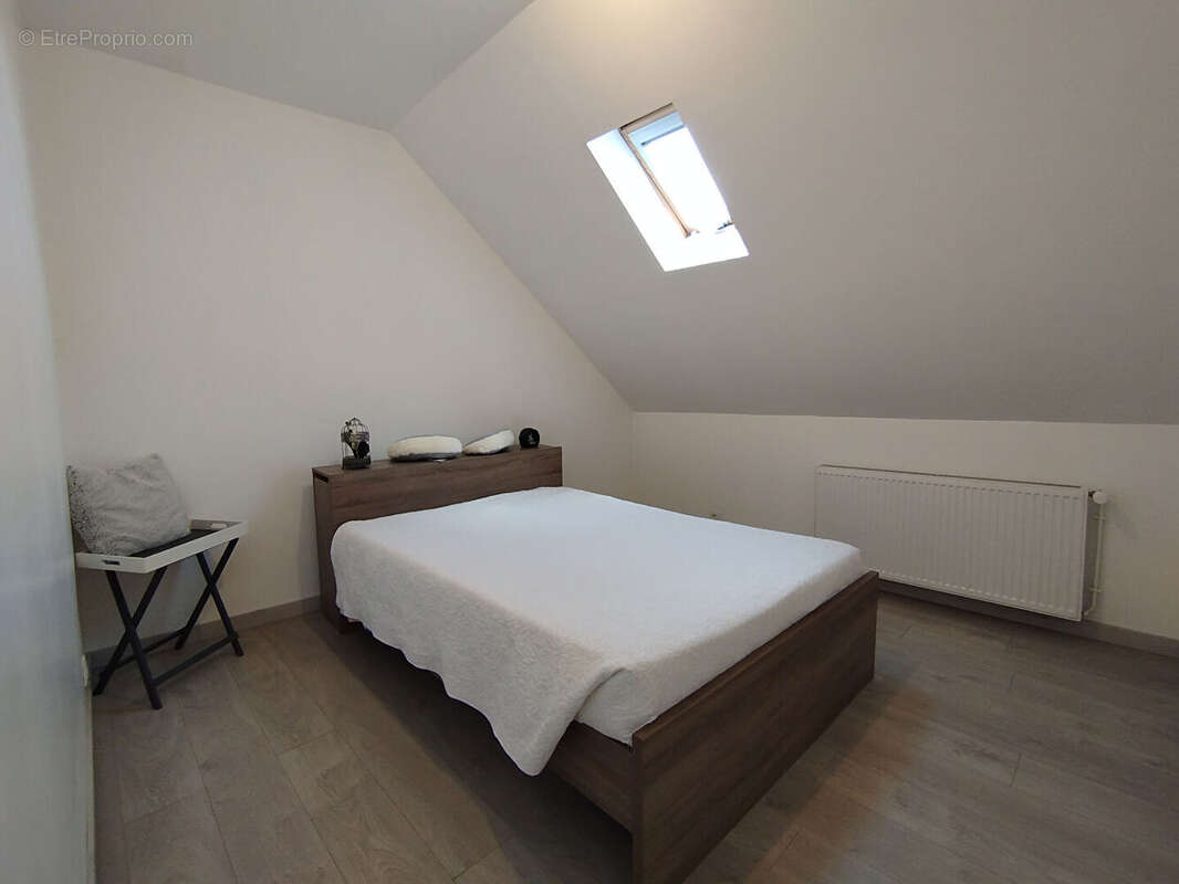 Maison SAINT-QUENTIN 4 pièces 75 m² - photo 8
