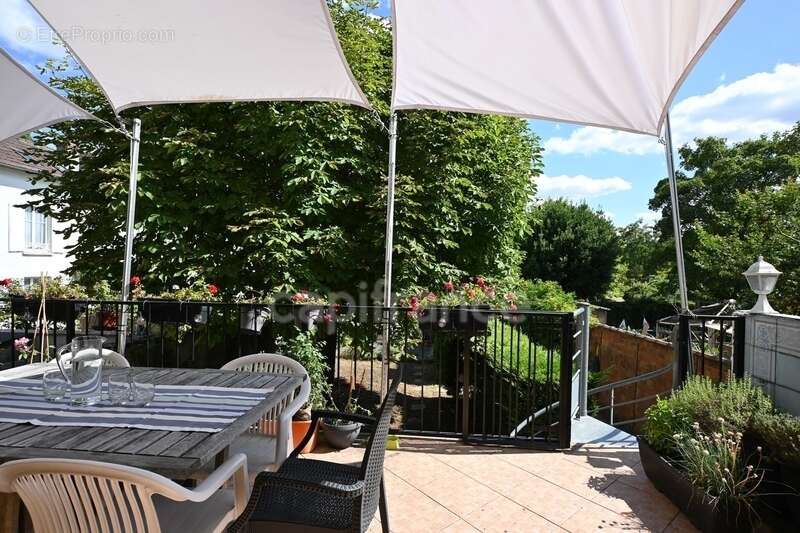 Maison à CONFLANS-SAINTE-HONORINE