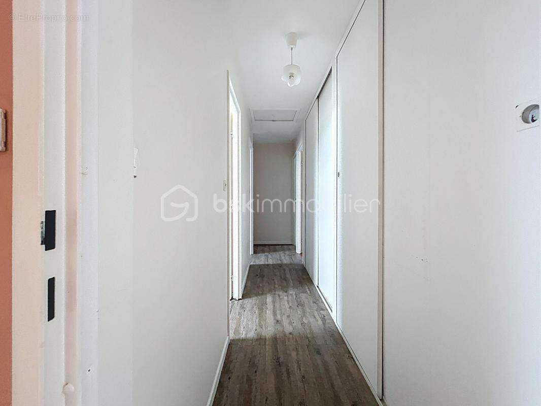 Maison à SAVIGNY-LE-TEMPLE