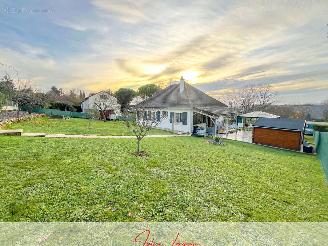 Maison à CHATELLERAULT