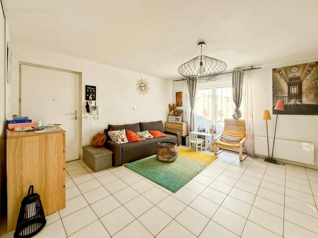 Appartement à RIS-ORANGIS