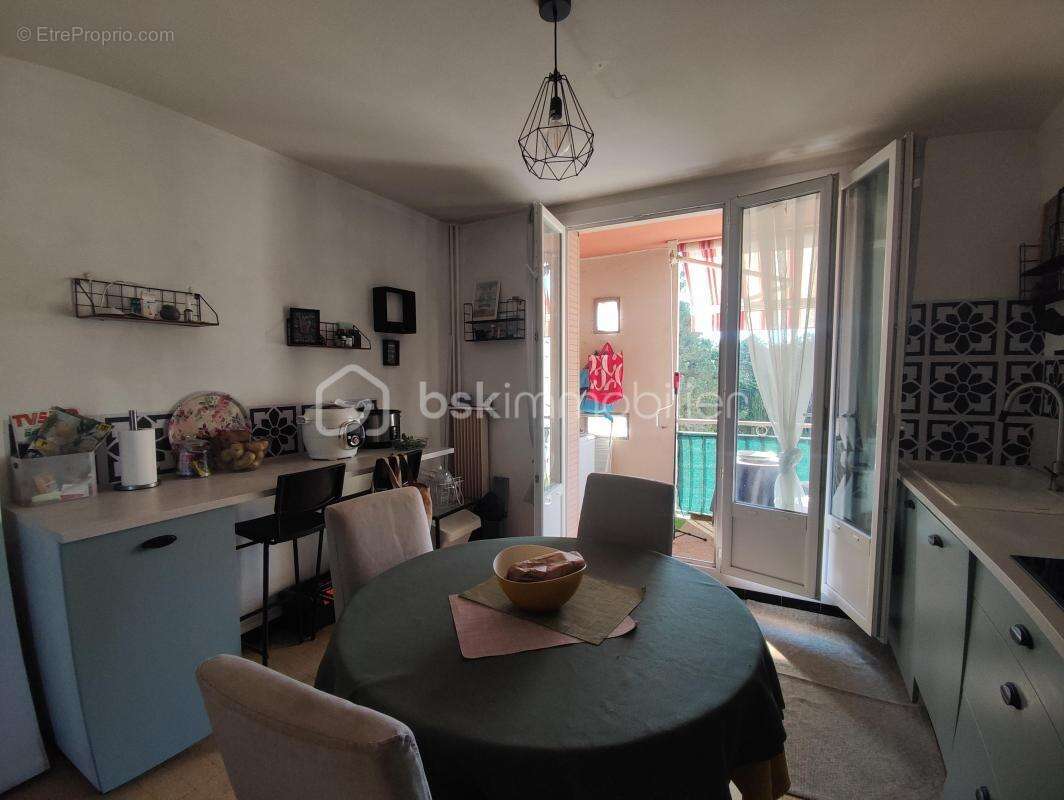 Appartement à PONT-SAINT-ESPRIT