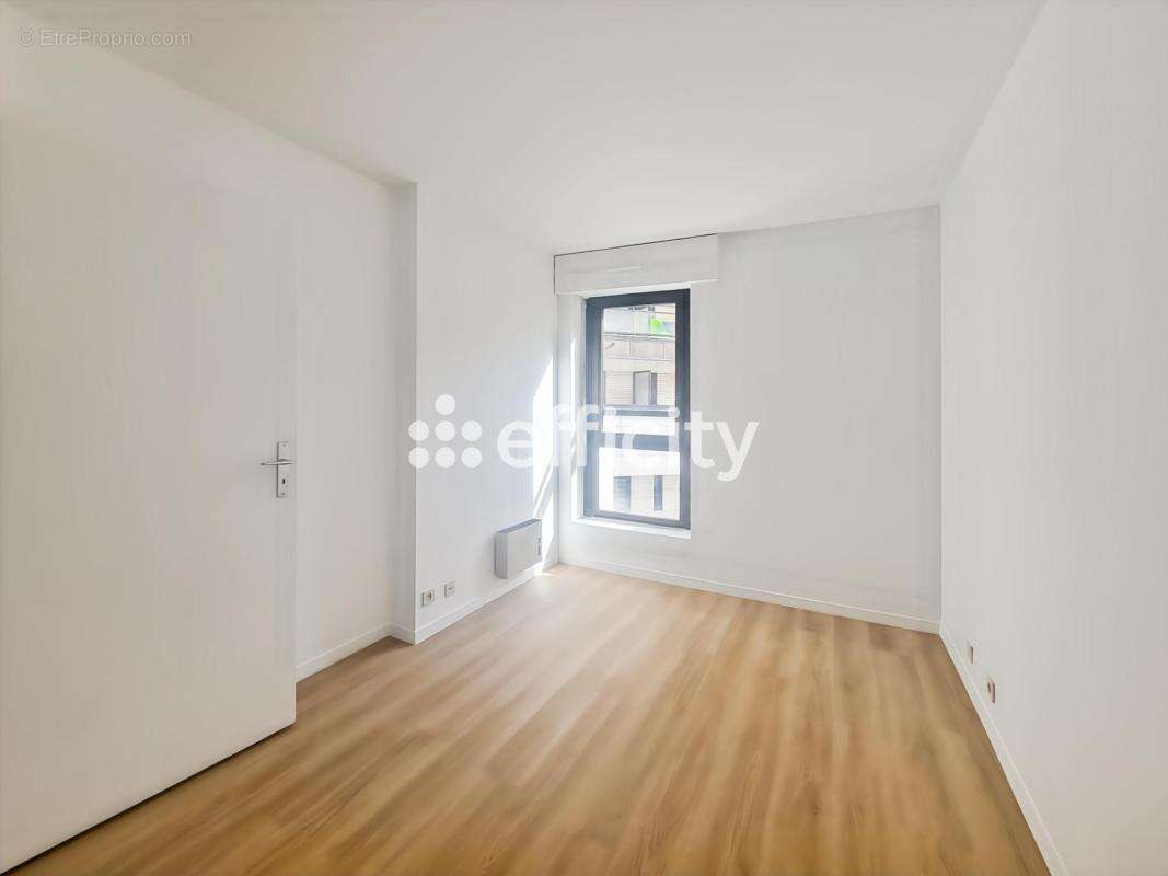 Appartement à ENGHIEN-LES-BAINS