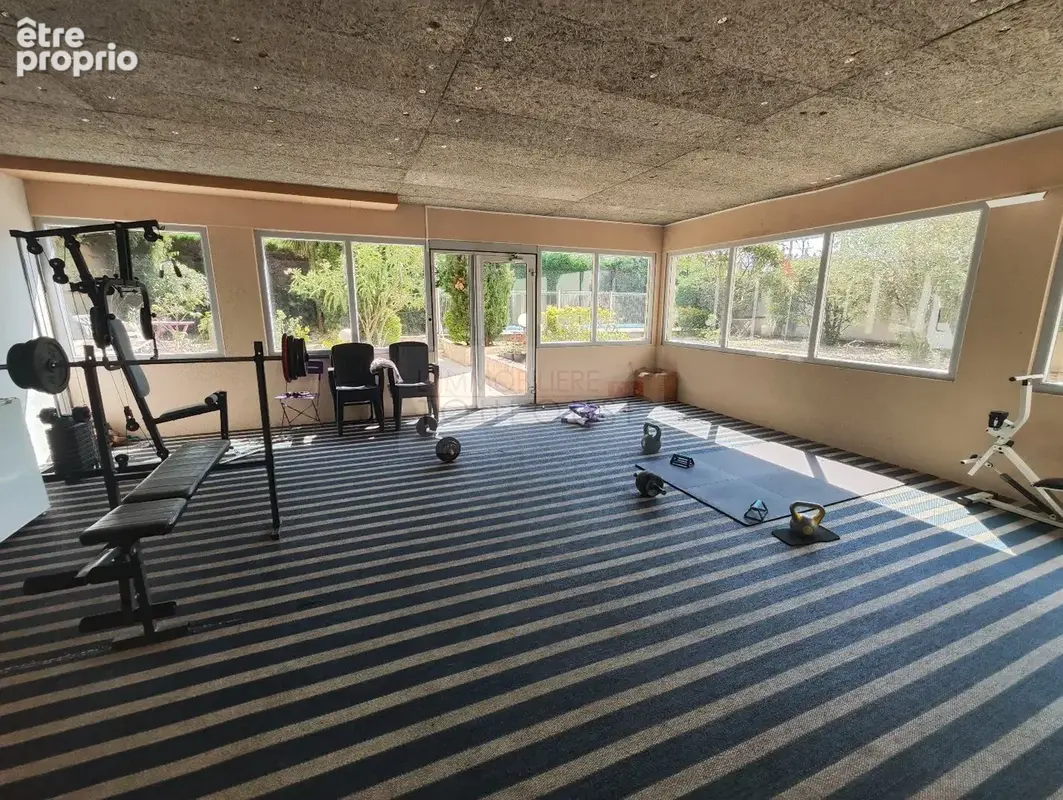 Toulouse 31400  appartement duplex t1 bis vendu loué  parking, cellier, piscine - photo 11
