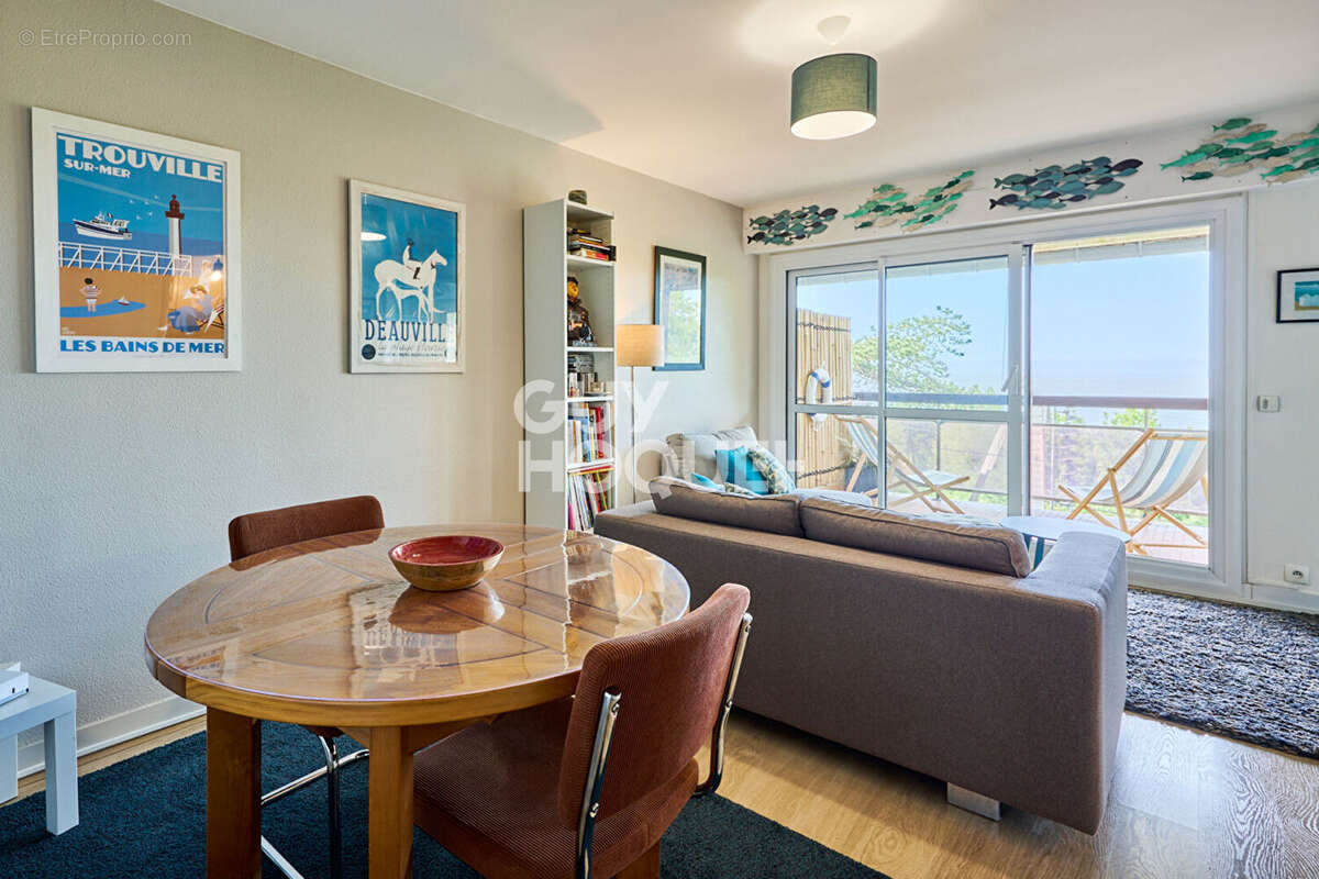 Appartement à TROUVILLE-SUR-MER