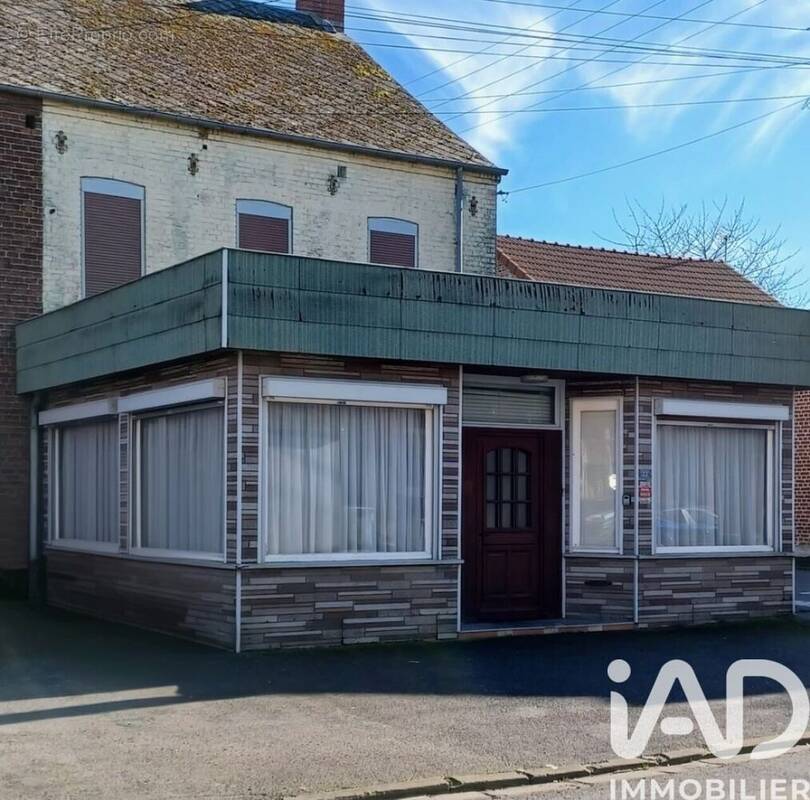 Photo 1 - Maison à FERRIERE-LA-GRANDE