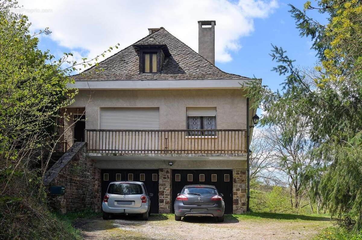 Maison à PONT-DE-SALARS