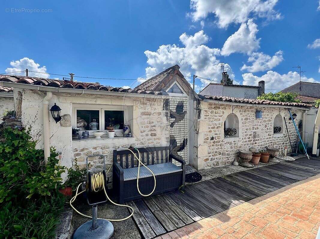 Maison à ETAULES