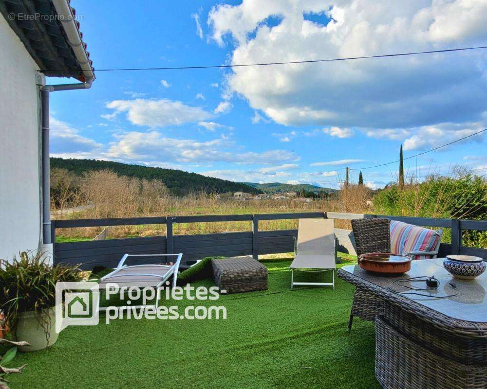 Maison à SAINT-PAUL-LE-JEUNE