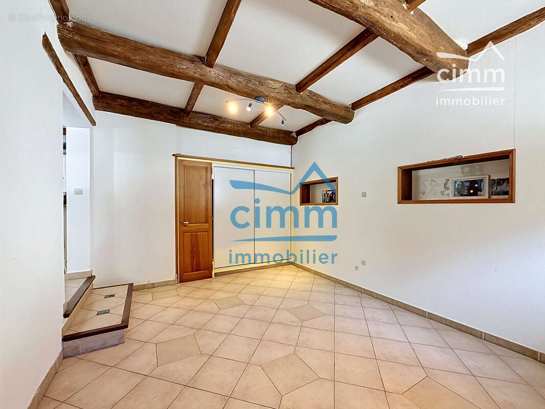 Maison 225 m² à Carpentras  - photo 7