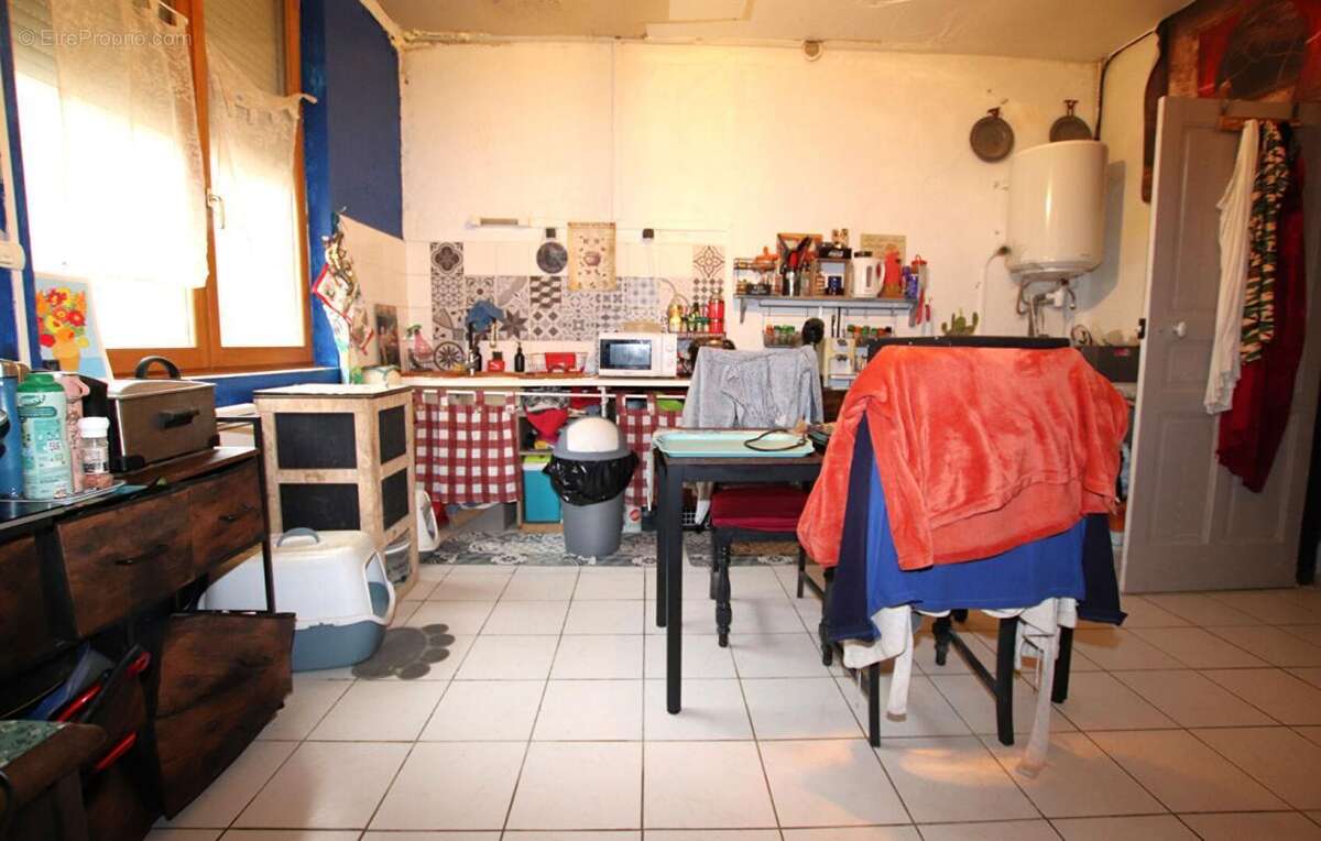 Maison à VILLEFRANCHE-DE-PANAT