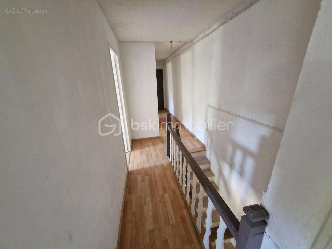 Maison à EYGURANDE-ET-GARDEDEUIL