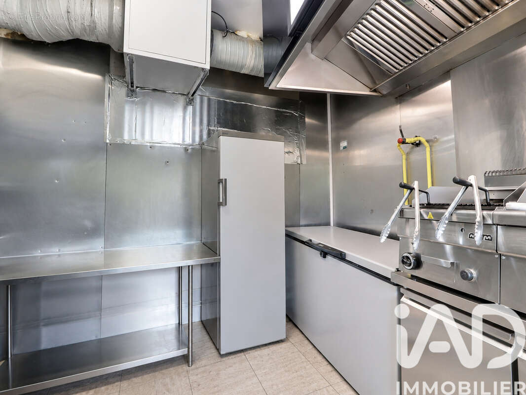 Commerce 35 m² à Aubervilliers  - photo 6