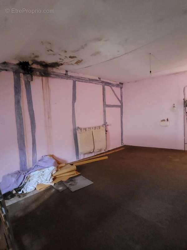 Immeuble 119 m² au centre de Saint-Pourçain-sur-Sioule - photo 26