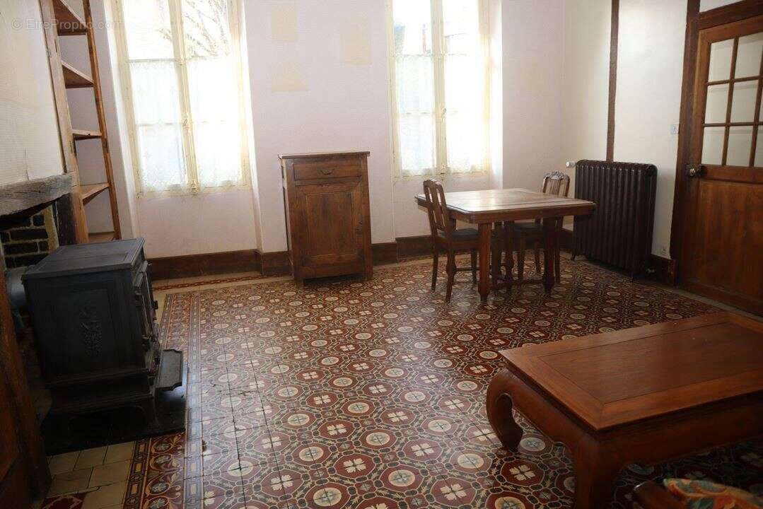 Maison à CHATEAU-RENARD