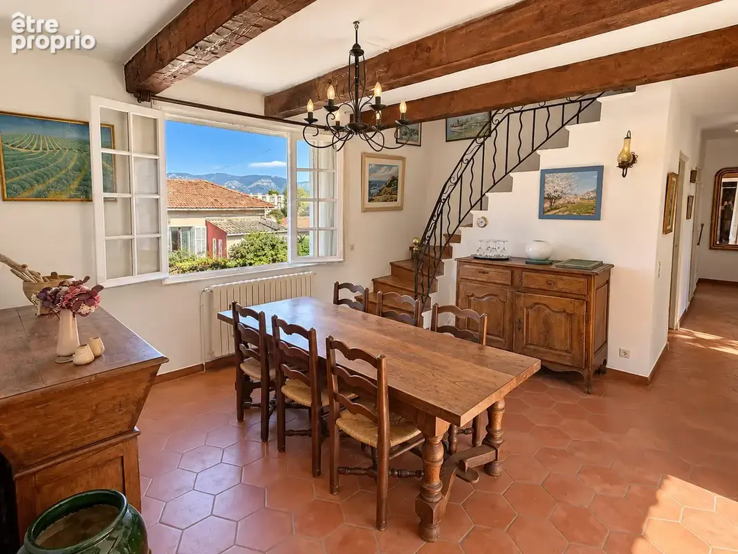 Maison 6 pièces 120 m² à vendre à La Seyne-Sur-Mer (83500) - photo 4