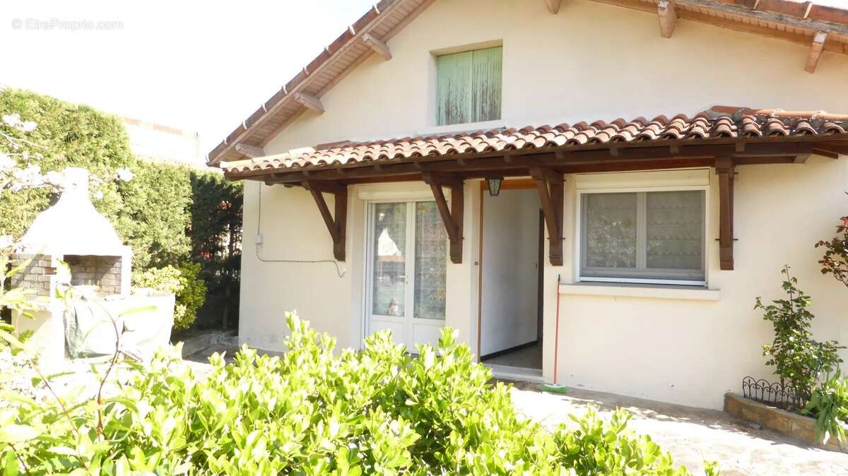 Maison à RIVIERE-SUR-TARN