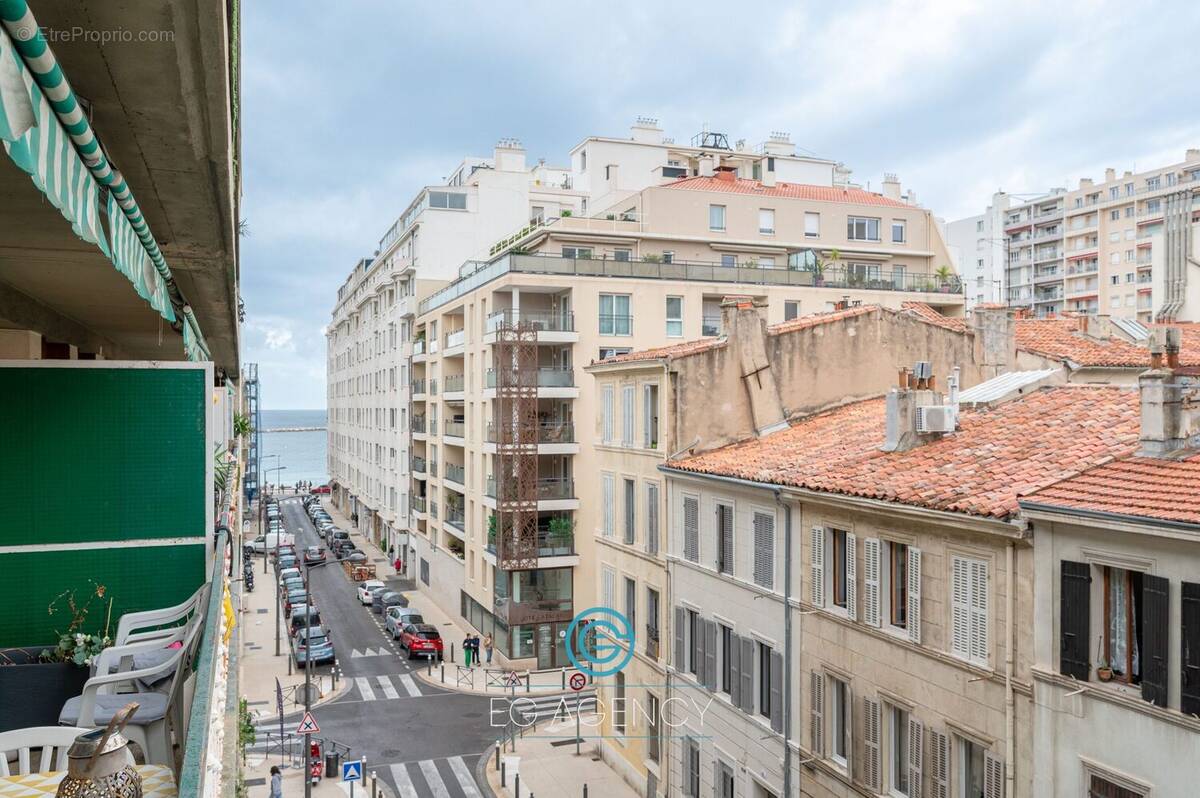 Appartement à MARSEILLE-7E