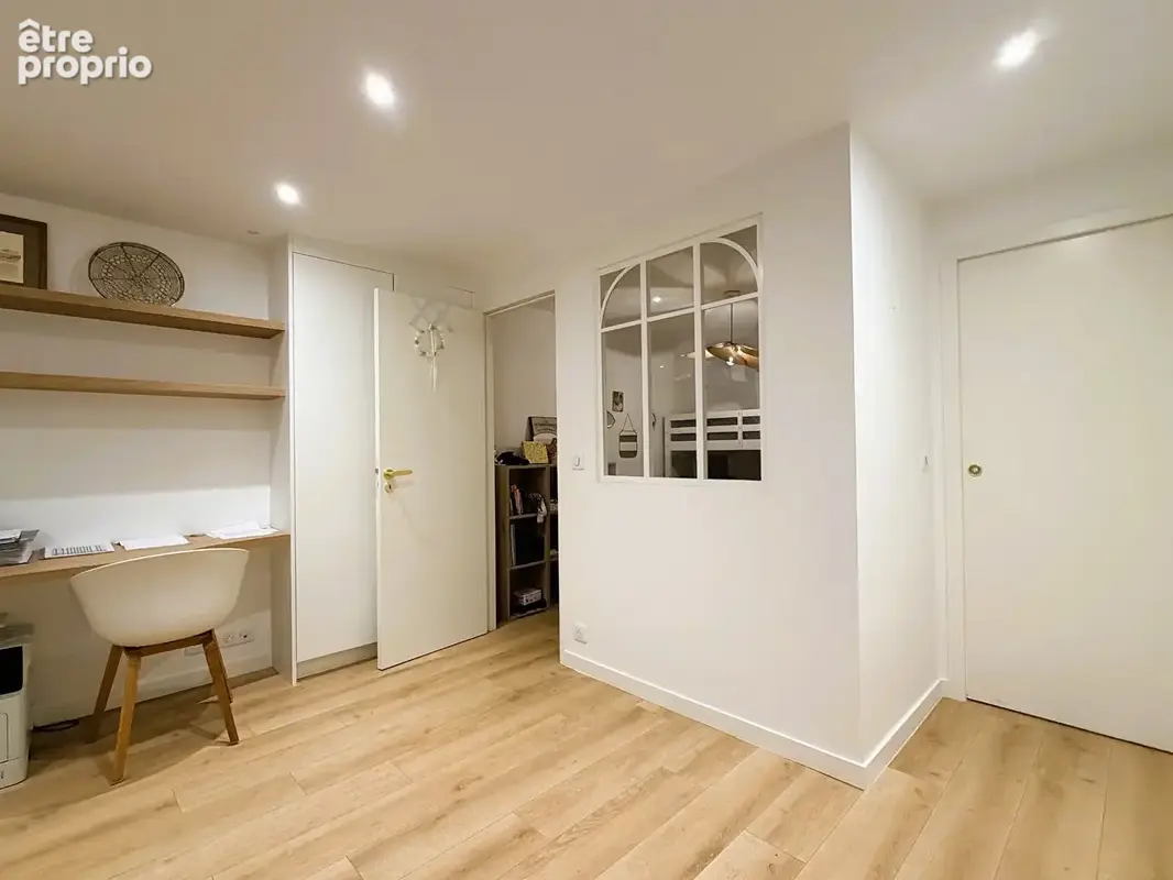 Maison appartement rénovée avec jardin, terrasse et garage. Proche commerces et plage - photo 8