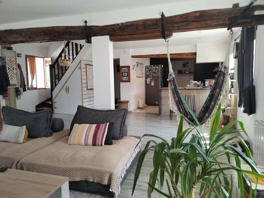 Appartement à EGREVILLE