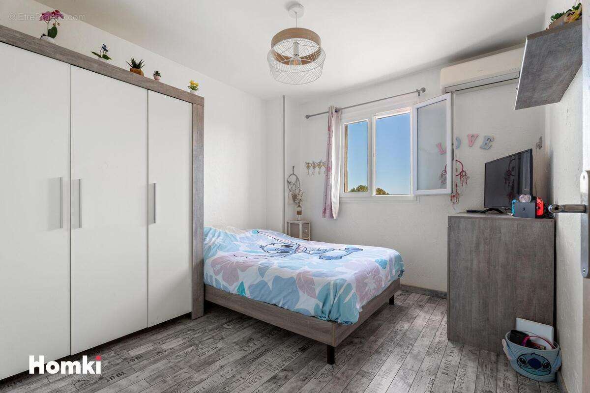 Maison à VILLENEUVE-LOUBET