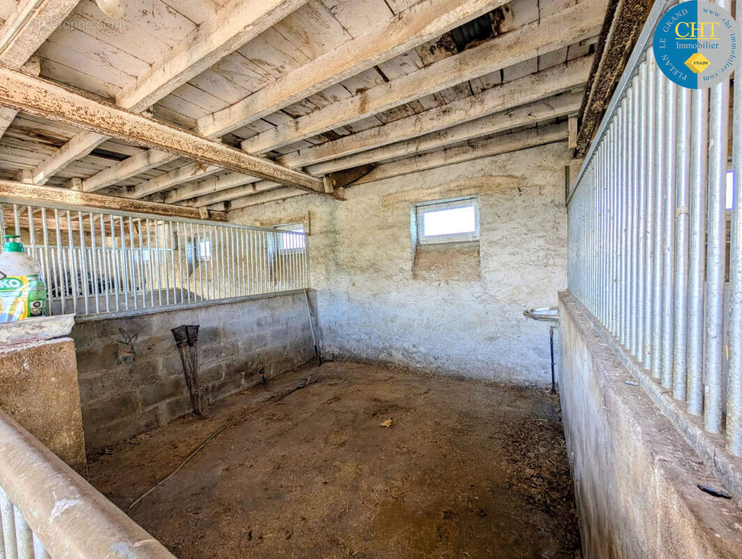 Maison à LES BRULAIS