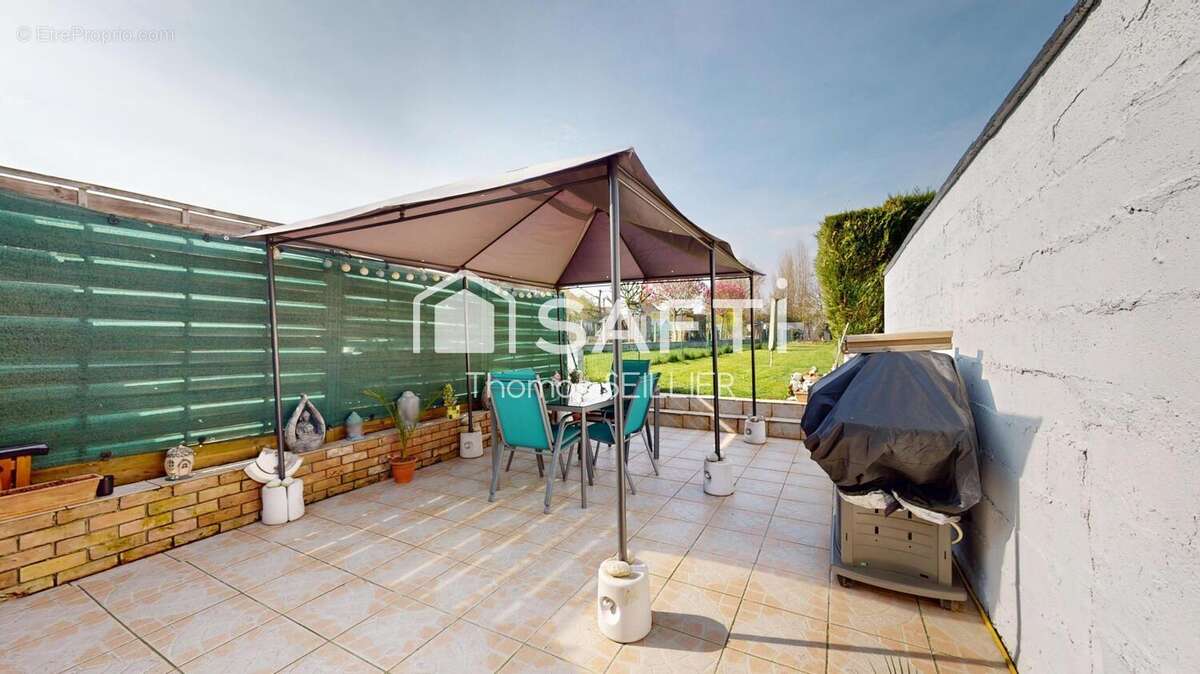 Maison 87 m² à Wattrelos  - photo 2