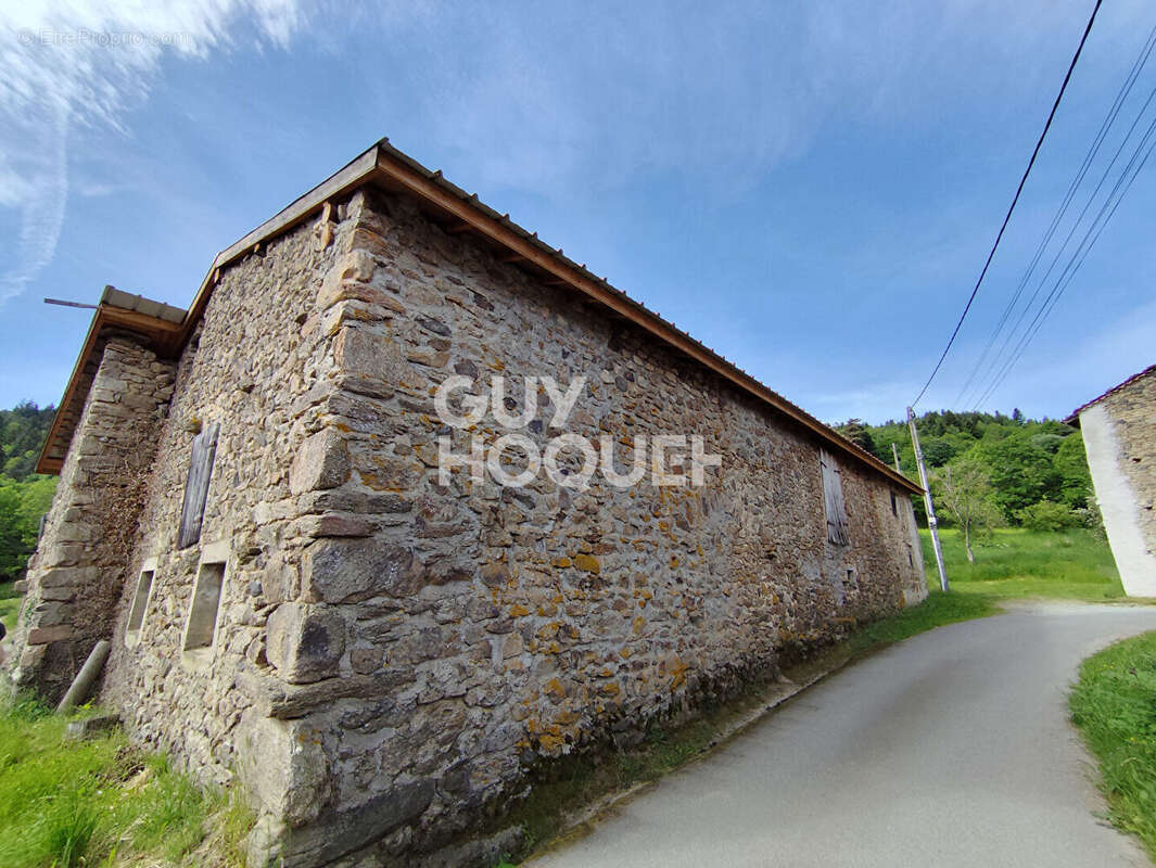 Maison à SAINT-JUST-EN-BAS