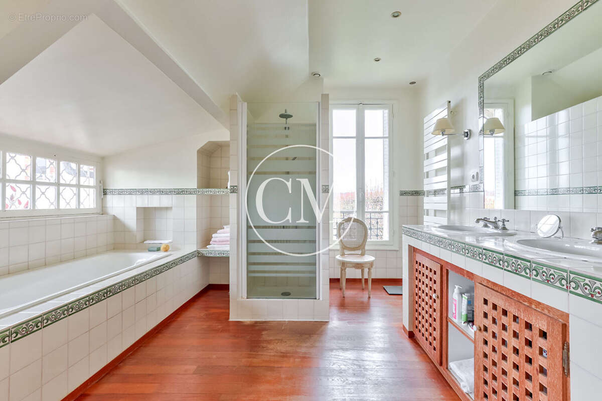 Maison à LE CHESNAY