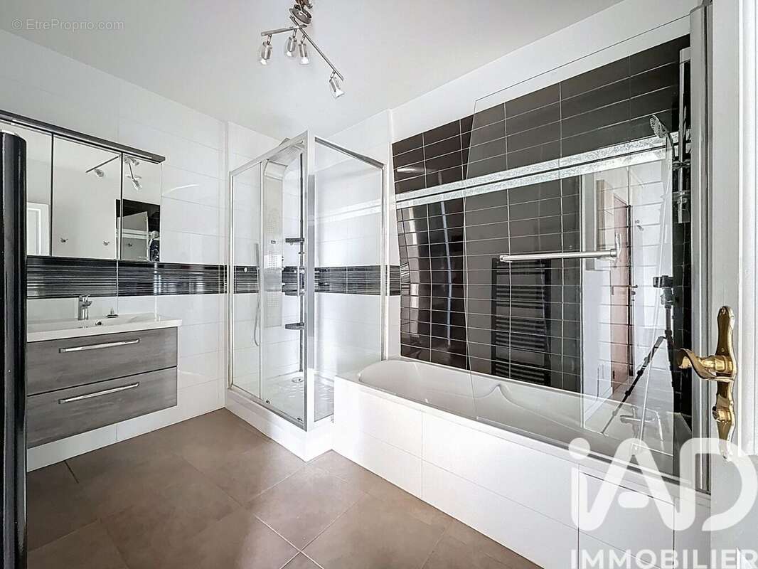 Photo 7 - Appartement à MONTLHERY