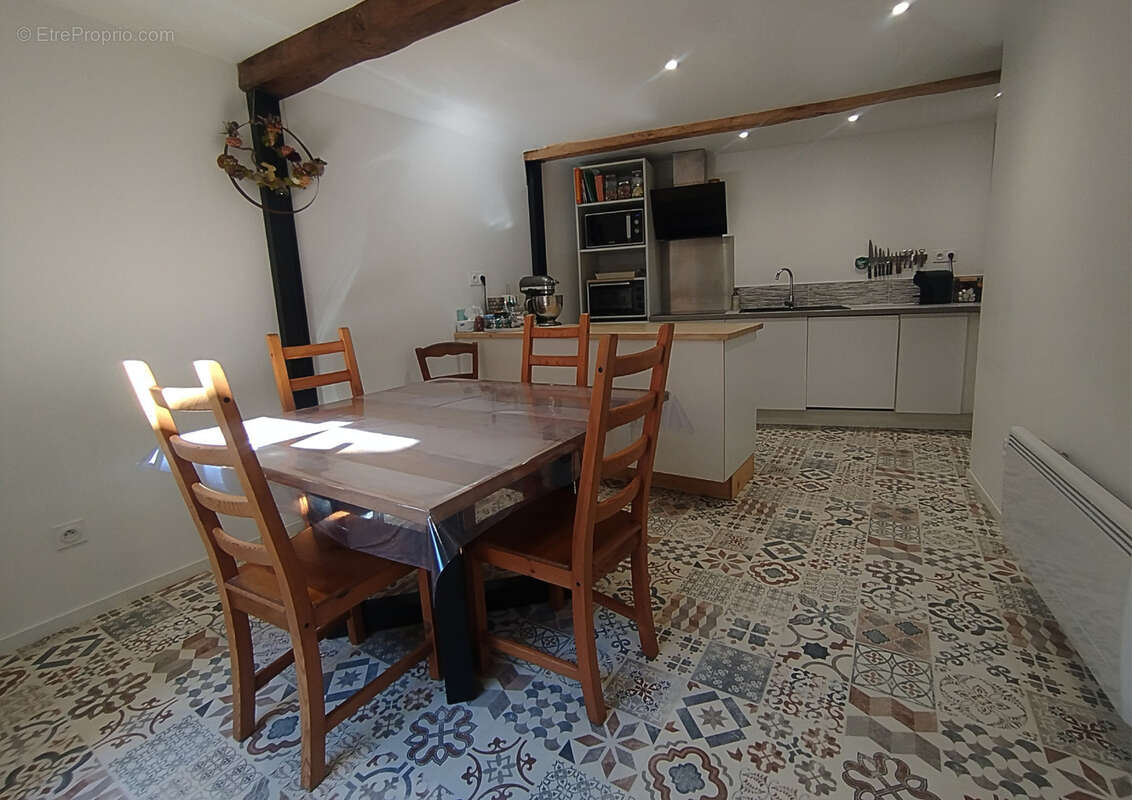 Maison 121 m2 avec cour - photo 6