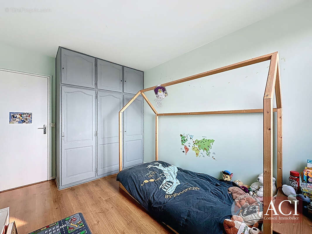 Appartement à EPINAY-SUR-SEINE