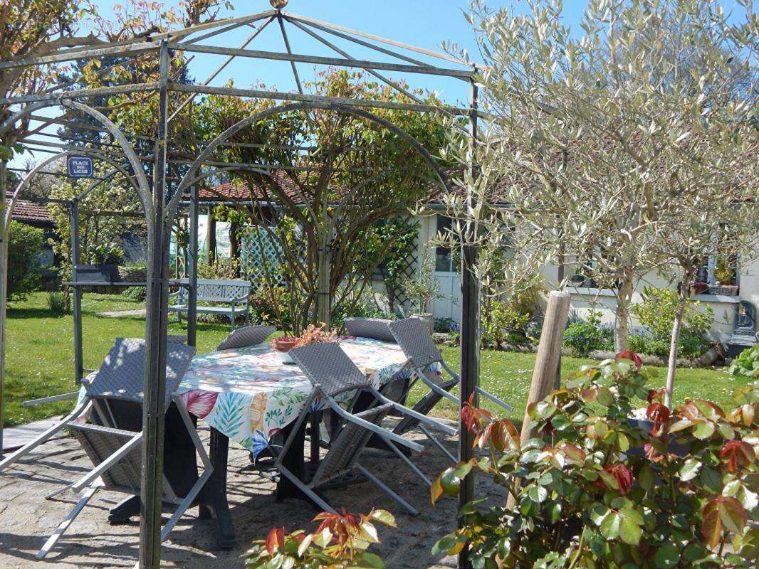 Maison à HALLENCOURT