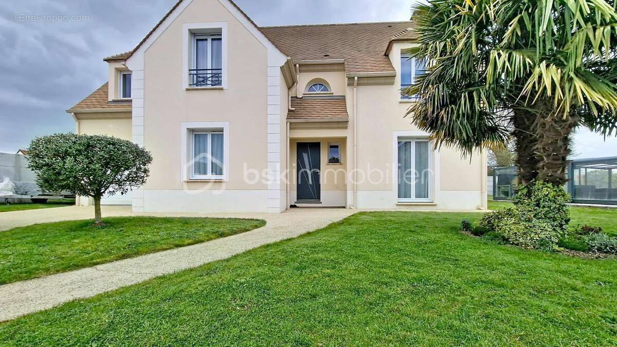 Superbe maison de grand standing a 13mn de Claye - photo 2