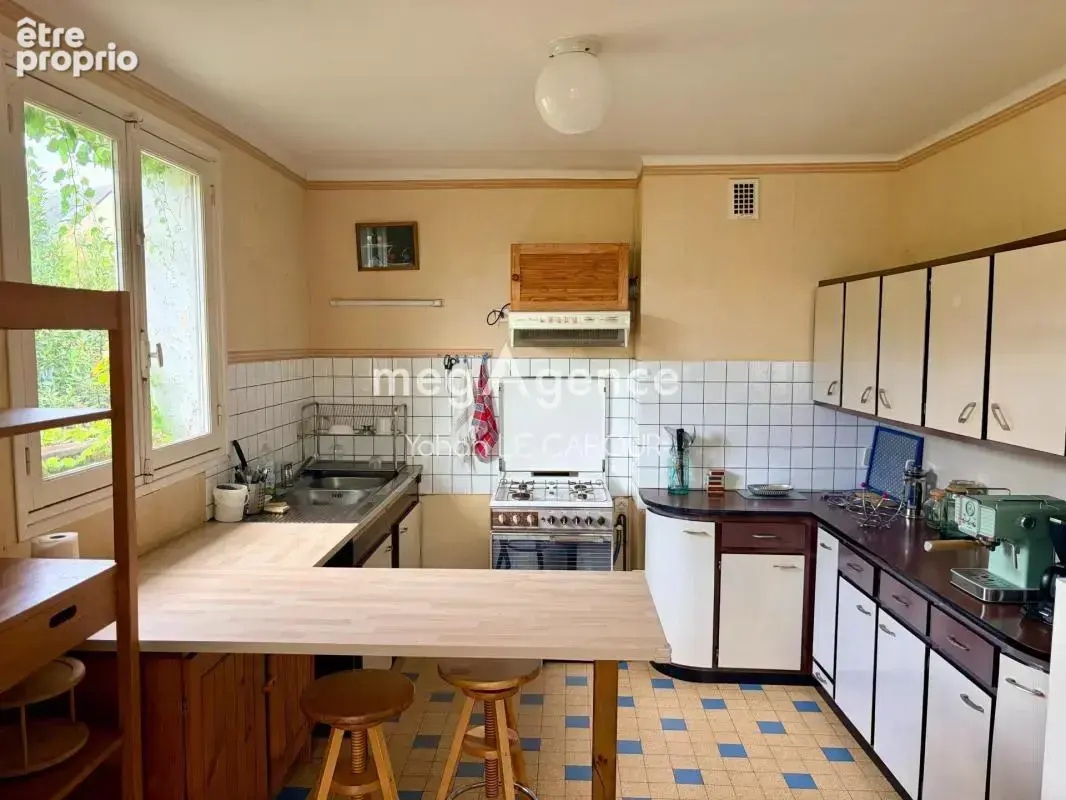 Vannes Bernus – Maison 150 m² avec 2 studios indépendants – Terrain clos 675 m² - photo 4