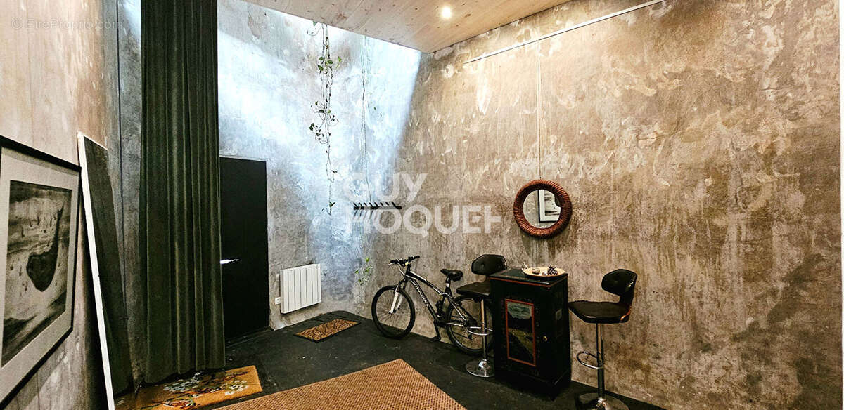 Maison à SAINTE-VALIERE