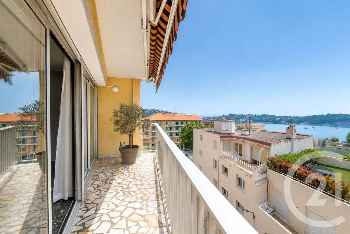 Appartement à VILLEFRANCHE-SUR-MER