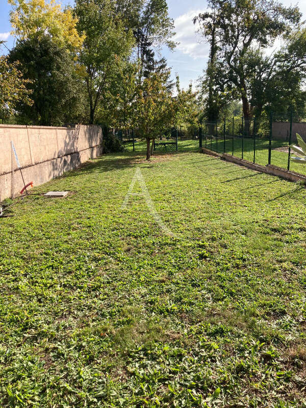 Maison à COURVILLE-SUR-EURE