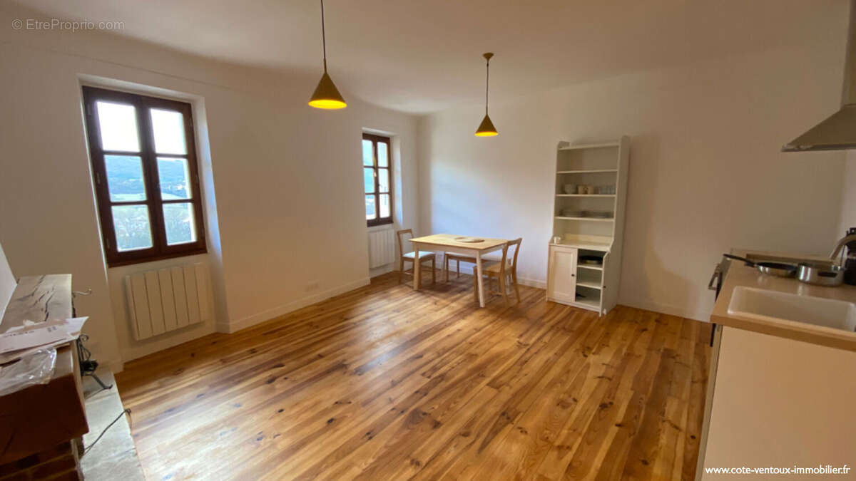 Maison à MONTBRUN-LES-BAINS