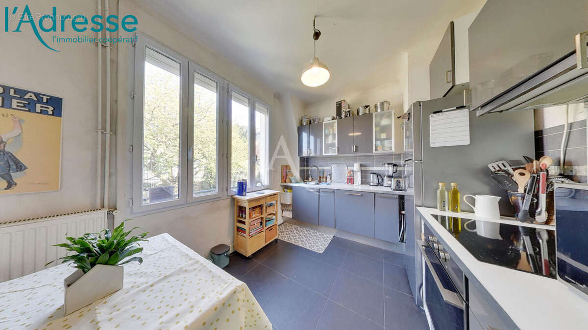 Maison à BRY-SUR-MARNE