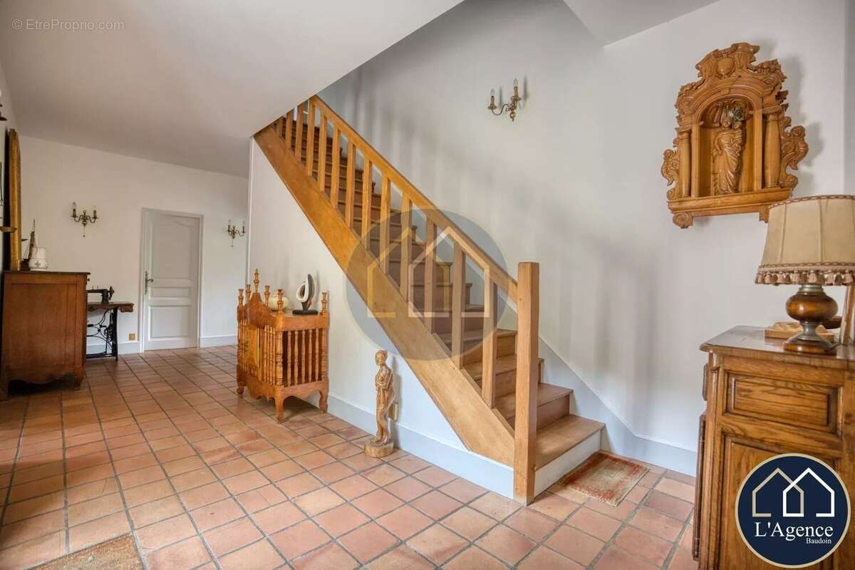 Maison à SAINT-PREST