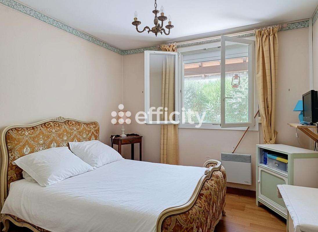 Maison 93 m² à Joue-Les-Tours  - photo 8