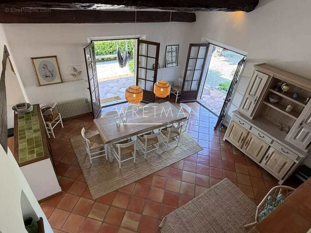 Villa en pierre avec 6 chambres et vue panoramique - SEILLANS - photo 10
